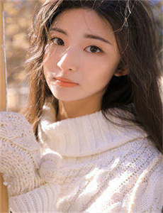 月野りさ