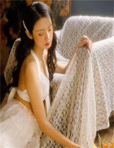 乌鸦小姐与蜥蜴先生电视剧免费版